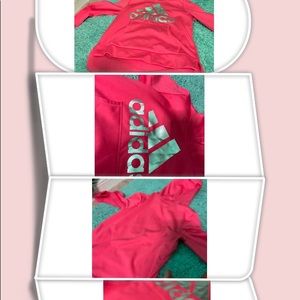 Adidas sweatshirt with pockets